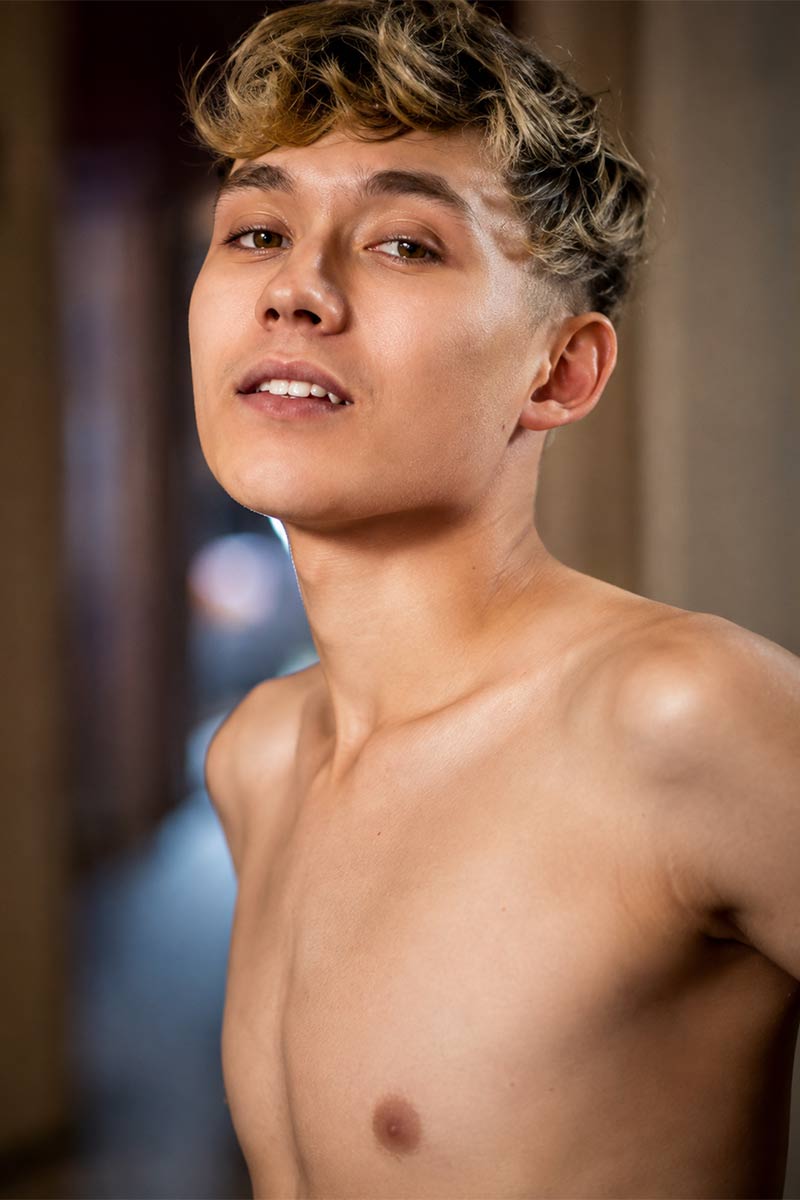 Leo West